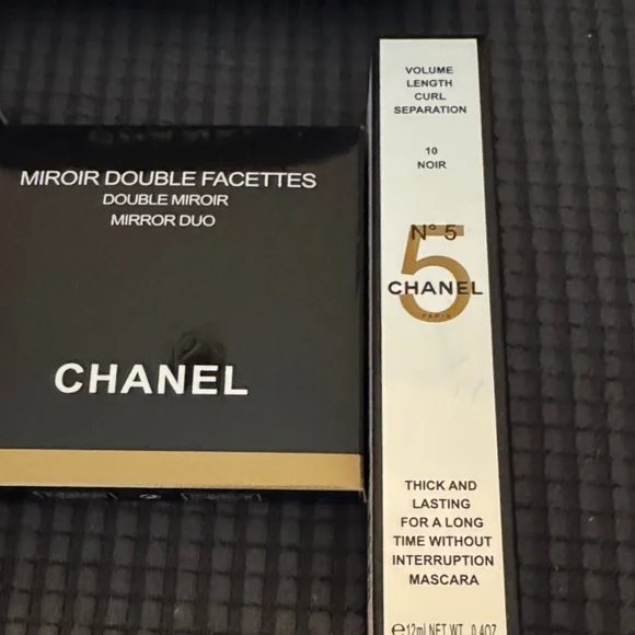 CHANEL Navy and Black Cosmetic Set - Picture 4 of 7